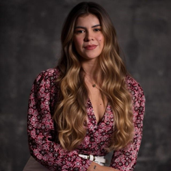 Neila Mayla Furtado Romano