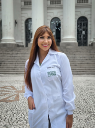 Estefani Carmen Jacob
