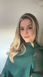 Lívia Brugnerotto Zunstein