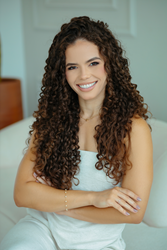 Bruna Caires