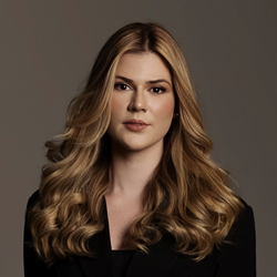 Camila Martins Rezende