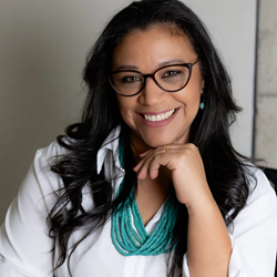 Dra. Rosangela Oliveira