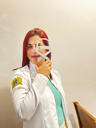 ANA CAROLINA AZEVEDO COSTA