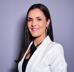 Débora Oliveira
