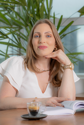 CARLA VERONICA CASSIS GARGIULO