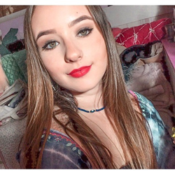 Amanda Arrais Flaresso