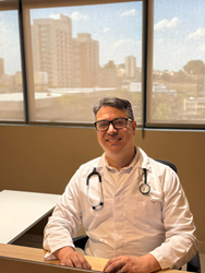 Dr. Felipe de Mendonça Caixeta