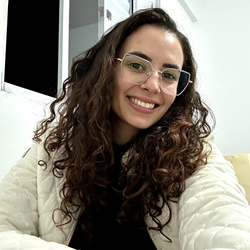 Miriam Silva Possidônio