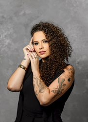 DRA. DAYLLA PANCIERE LOUREIRO