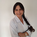 Dra Luciane Peixoto de Oliveira